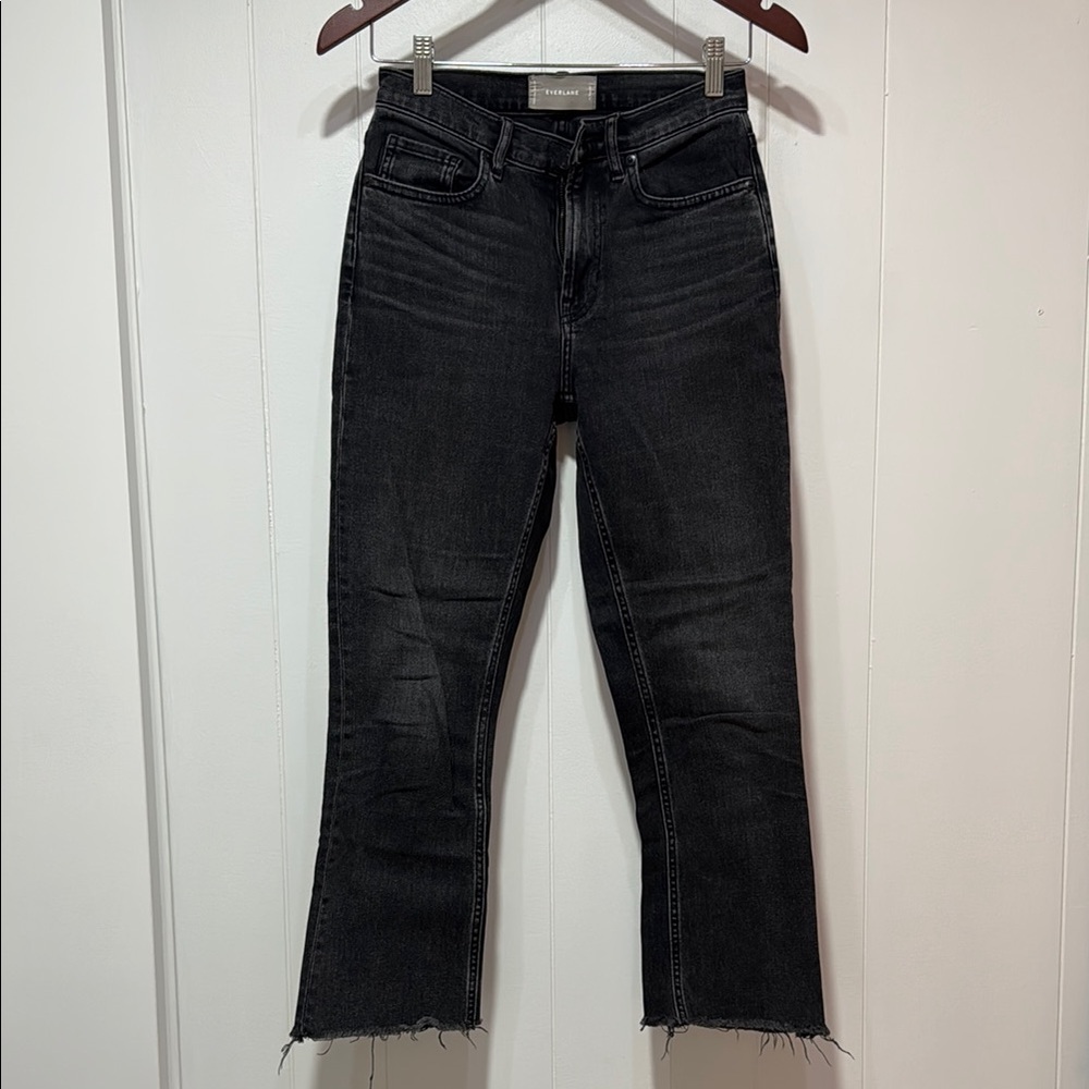 Everlane High Rise Black Jeans with Cropped Style
